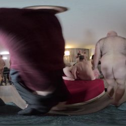 'Large Fucking Orgy' screenshot nº 135