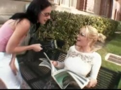 'Hustler's Real College Girls #8' screenshot nº 6