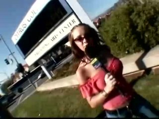 Hustler&#39;s Real College Girls #8 - Szene5 - 1