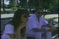 Captura de 'Strangers When We Meet' nº 6