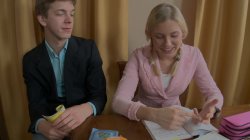 Captura de 'Blonde Irina Gets Her Teen Ass Fucked' nº 10