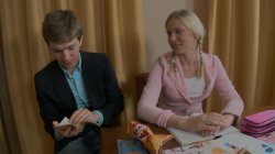 Captura de 'Blonde Irina Gets Her Teen Ass Fucked' nº 26