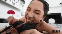 Captura de 'Stretching My Girlfriend's Pussy 32' nº 121