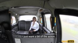 Captura de 'Fake Taxi Presents - Jamie Ray' nº 16