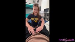 Captura de 'West Virgina College Girl Gets Fucked After Game' nº 13