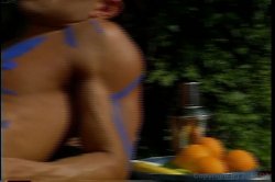 'Skintight (Adam & Eve)' screenshot nº 45