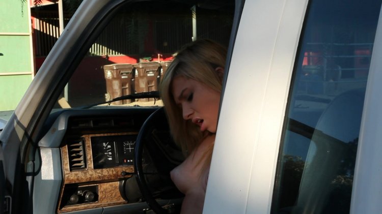 streaming porn video screenshot