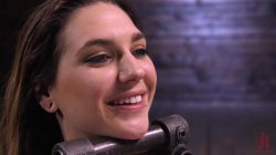 'She Smiles When The Pain Comes' screenshot nº 53