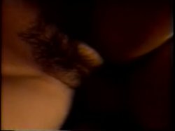 Captura de 'Kiss And Tell' nº 25