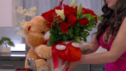 'Valentine's Day Hotwives' screenshot nº 21