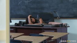 'Big Tits At School Vol. 15' screenshot nº 57