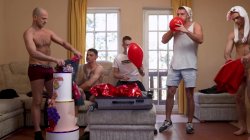 Captura de 'Teenage Party Hearty' nº 6