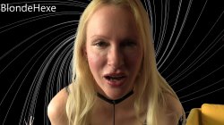 'Blonde Babe Talks Dirty' screenshot nº 14