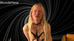 'Blonde Babe Talks Dirty' screenshot nº 28