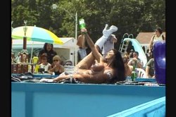 Captura de 'Buttman At Nudes A Poppin' 12' nº 5