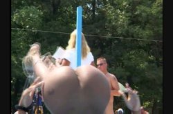 Captura de 'Buttman At Nudes A Poppin' 12' nº 65