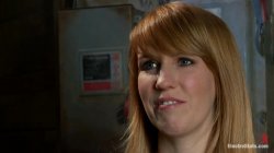 Captura de 'Electrosluts - Featuring Bobbi Starr and Mallory Malone 2' nº 9
