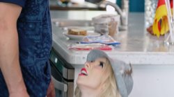 Captura de 'Step Siblings Caught 28' nº 13