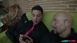 'Swapping partners with blonde women with perfect asses' screenshot nº 13