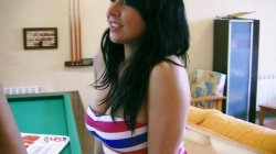 Captura de 'Brunette with Natural Tits Looking for Kisses in Valencia and Fucking a Fan' nº 29