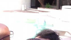 Captura de 'Poolside Pleasure' nº 21