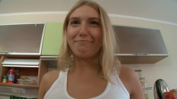 'Slutty Teen Joanna Takes It in POV' screenshot nº 8