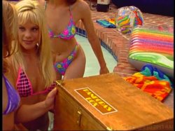 'Babes Illustrated 7: The Swimsuit Edition' screenshot nº 35