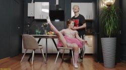 Captura de 'FlexiDolls: Nicole Murkovski' nº 11