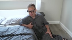 Captura de 'Cuck Hunter - All Natural Big Tits Wife Jackie Hoff Cuckold Creampie' nº 122