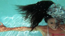 'Underwater Suck And Fuck' screenshot nº 35