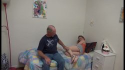 Captura de 'My Uncle's Cumming' nº 123