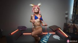 Captura de 'Young Furry Slut, Tea Mint, Fucks Herself With a Glass Dildo' nº 20