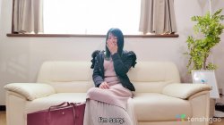 'Horny Mom Kaori Murakami In Her First Porn Scene' screenshot nº 32