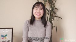 Captura de 'Adorable Vet Nurse Milk Shizuoka Exposes Her Tits In First Porn Video' nº 30