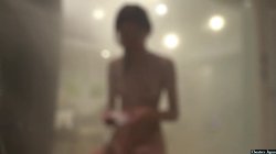 'The Perfect Private Escape With a Girl of Legendary Charm' screenshot nº 82