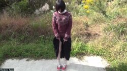 Captura de 'Daytime Outdoor Humiliation Play' nº 22