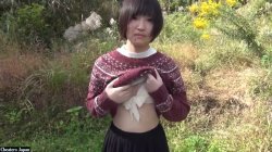 Captura de 'Daytime Outdoor Humiliation Play' nº 27