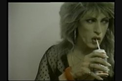 Captura de 'Nikki and the Transvestites' nº 125
