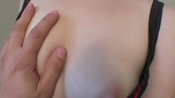 Captura de 'Tawny Brie & Simon Synister Titter Handjob Facial Collector Scene' nº 26
