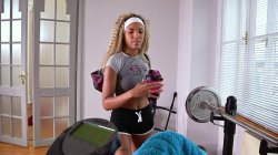 Captura de 'Fitness Babes Need Help' nº 10