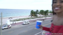Captura de 'Cuck Wives Swallow Cum' nº 123