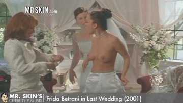 Frida betrani nude