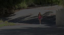 Captura de 'Show Her How' nº 2