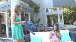 'Seduced By Mommy #6' screenshot nº 2