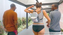 Captura de 'Cuckolds Watch Their Slut Wives Take BBCs And Creampies' nº 2