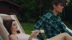 Captura de 'How To Train A Hot Wife' nº 120