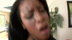 Captura de 'Horny Black Babysitters 3' nº 30