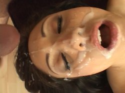 Captura de 'Cum Dump Gangbang' nº 57