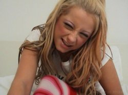 'Euro Girls: Talk Sluts' screenshot nº 69