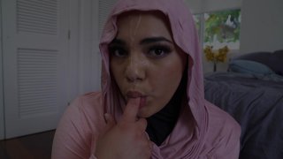 Hijab Hookups 4 - Escena3 - 1